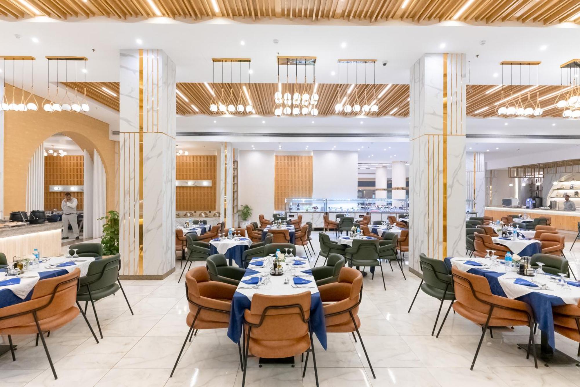 The V Luxury Resort Sahl Hasheesh ฮูร์กาดา ภายนอก รูปภาพ The restaurant