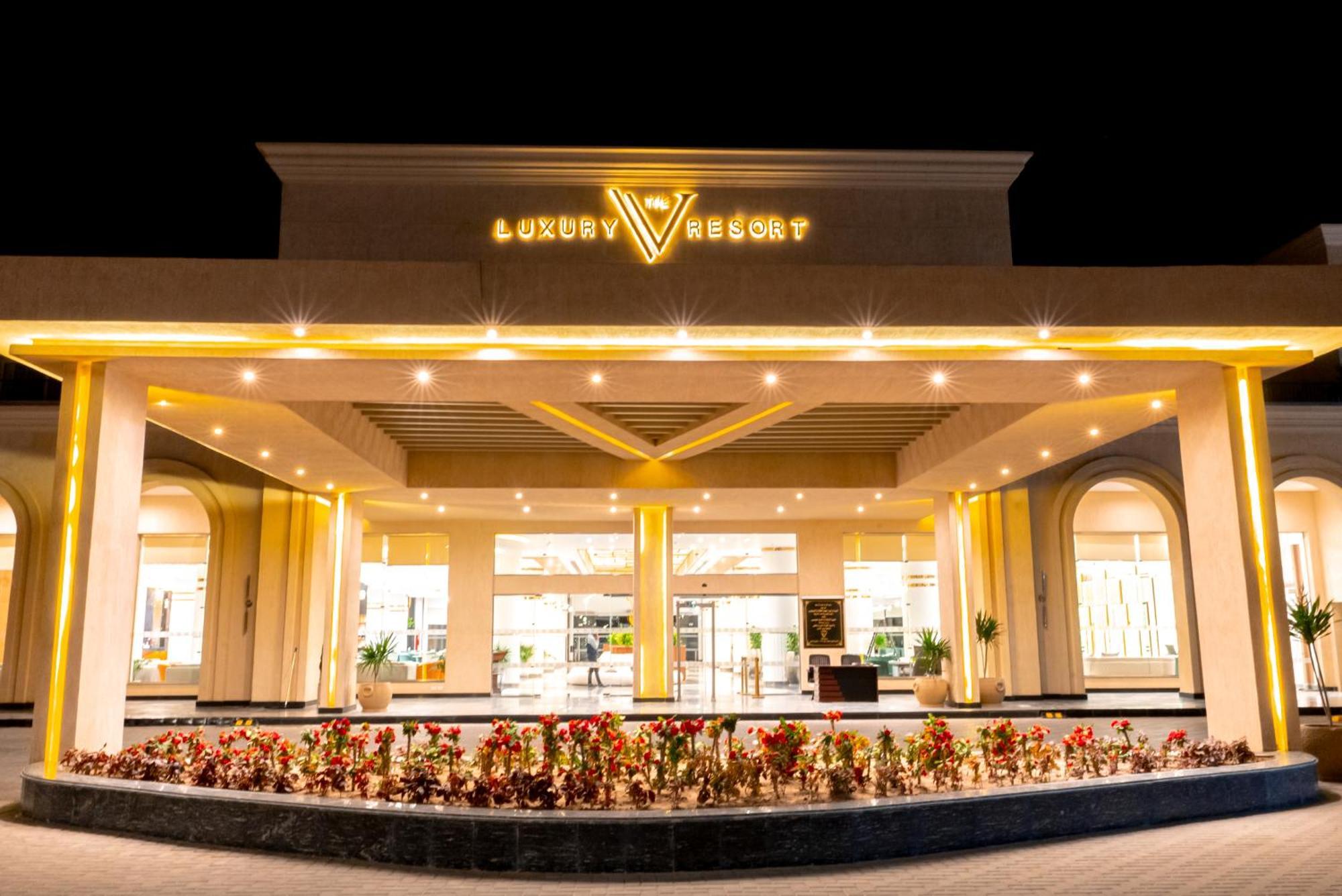 The V Luxury Resort Sahl Hasheesh ฮูร์กาดา ภายนอก รูปภาพ Luxury Village