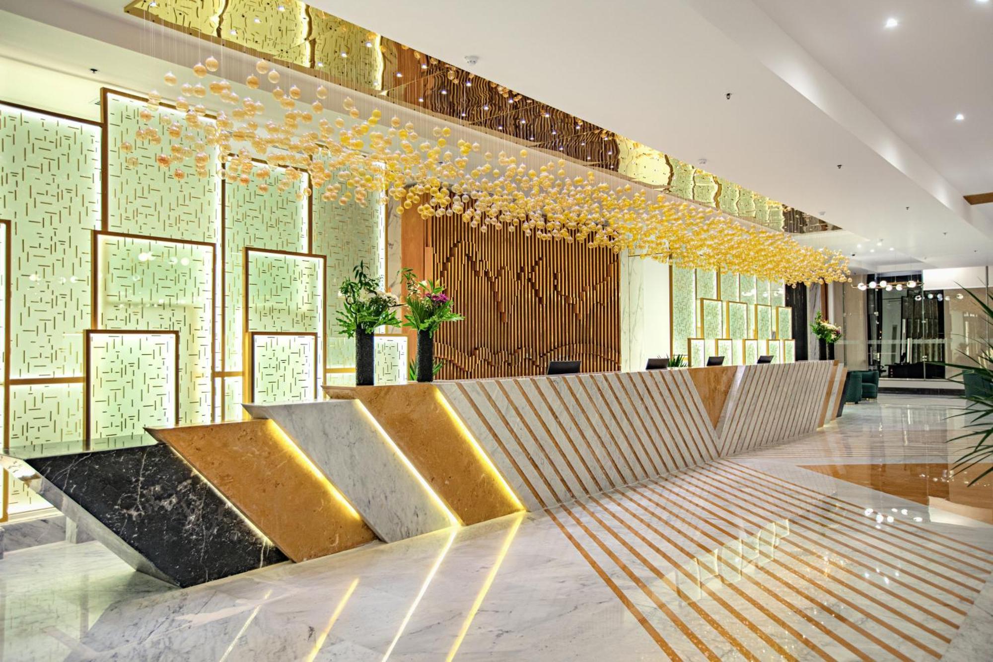 The V Luxury Resort Sahl Hasheesh ฮูร์กาดา ภายนอก รูปภาพ The lobby of the hotel