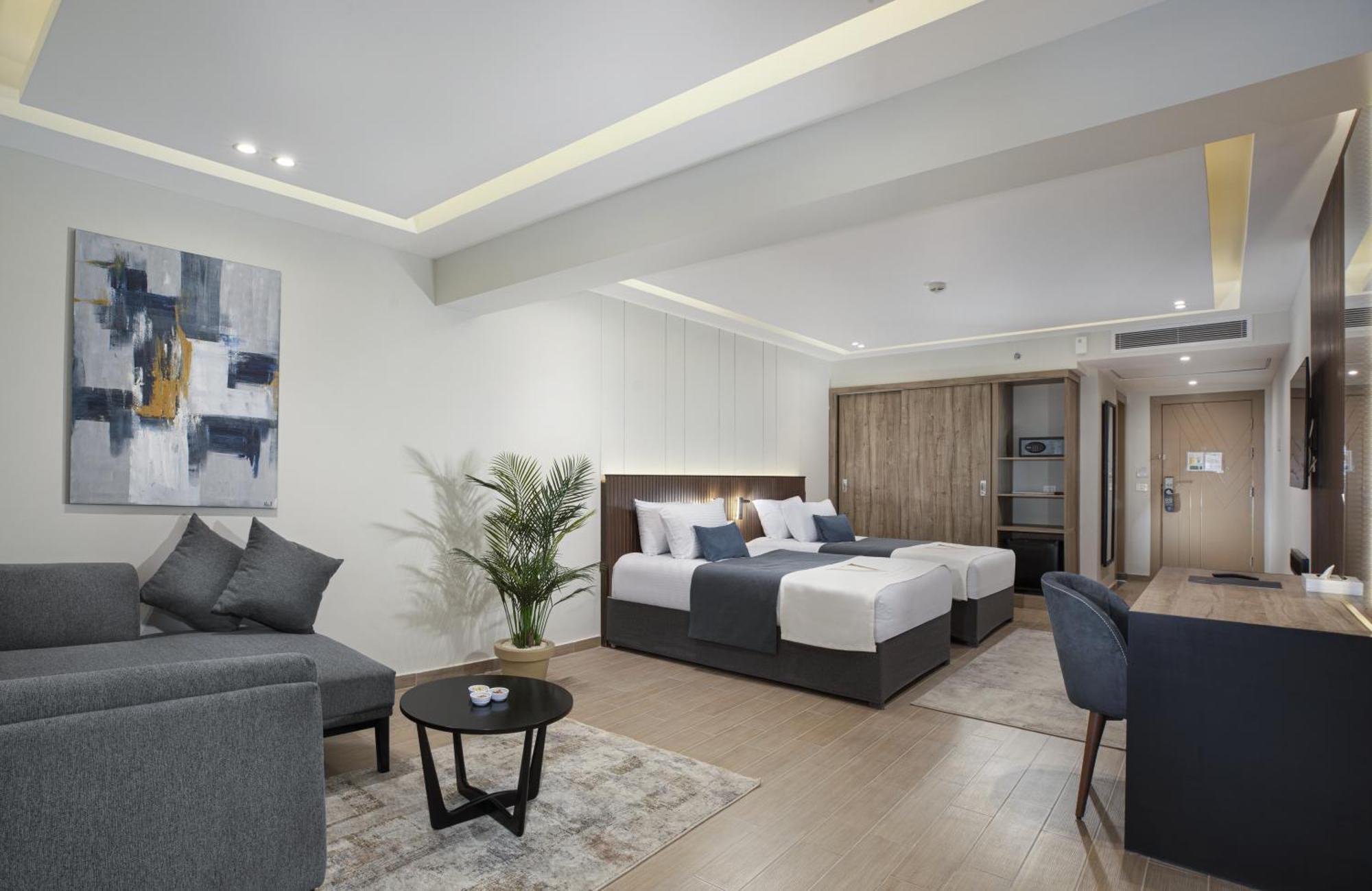 The V Luxury Resort Sahl Hasheesh ฮูร์กาดา ภายนอก รูปภาพ Deluxe Suite